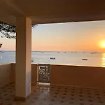 Dimora Del Sole * 포르토 세자레오